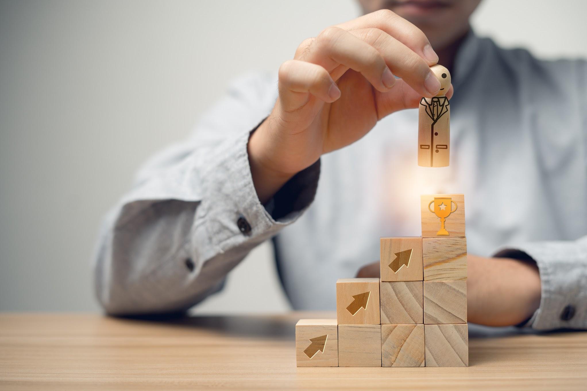 Employee Gift Card Programs: Solving Real Rewards Challenges