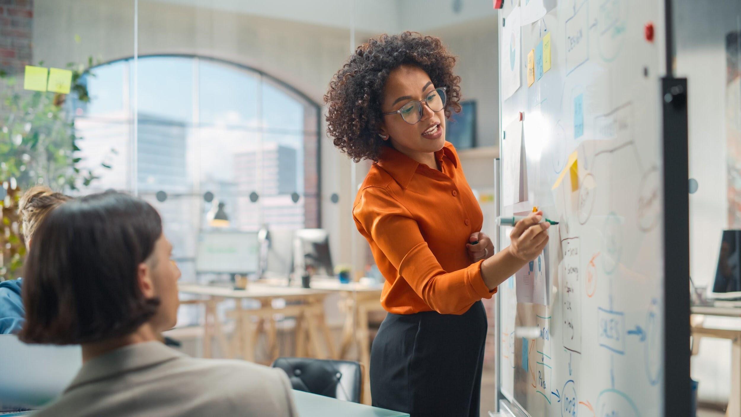 Employee Recognition Ideas for Hybrid Teams
